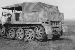 sdkfz_8_halftrack_Italy_1944