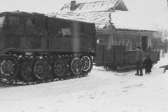Sdkfz_9_Famo_in_winter