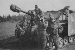 Stug_40_Ausf_F_schurzen