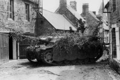 Stug_40_ausf_G_with_schurzen