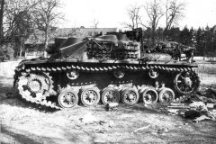 Stug_40_destroyed_in_Berlin