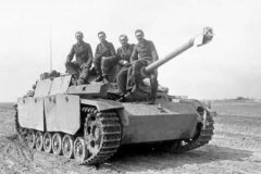 Stug_III_ausf_G_with_bolted_Schurzen_2
