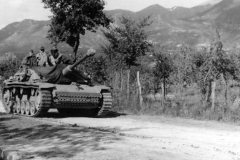Stug_III_italy_2
