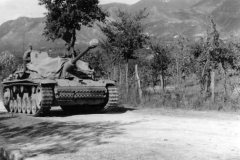 Stug_III_italy_3