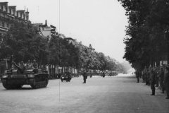 Sturmgeschutz_III_Ausf_F_assault_gun_in_parade