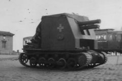 15_cm_sIG_33_auf_Fahrgestell_Panzerkampfwagen_I_sf