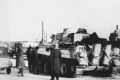 Panzer_VI_Tiger_Das_Reich_822_winter_camo