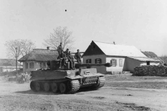 Tiger_503_324_1943