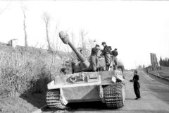 Tiger_I_tank_Rome_1944_1