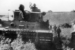 Tiger_Kursk_1943