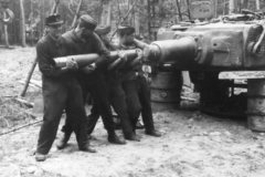 Tiger_gun_Poland