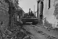 Tiger_ss102normandy_aug44