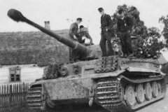 Tiger_tank_late