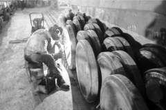 assembly_line_at_Henschel_5