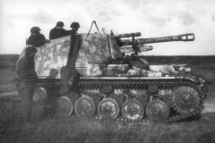 Wespe_Sd.Kfz_._124_of_the_SS-Panzer-Artillerie-Regiment_12